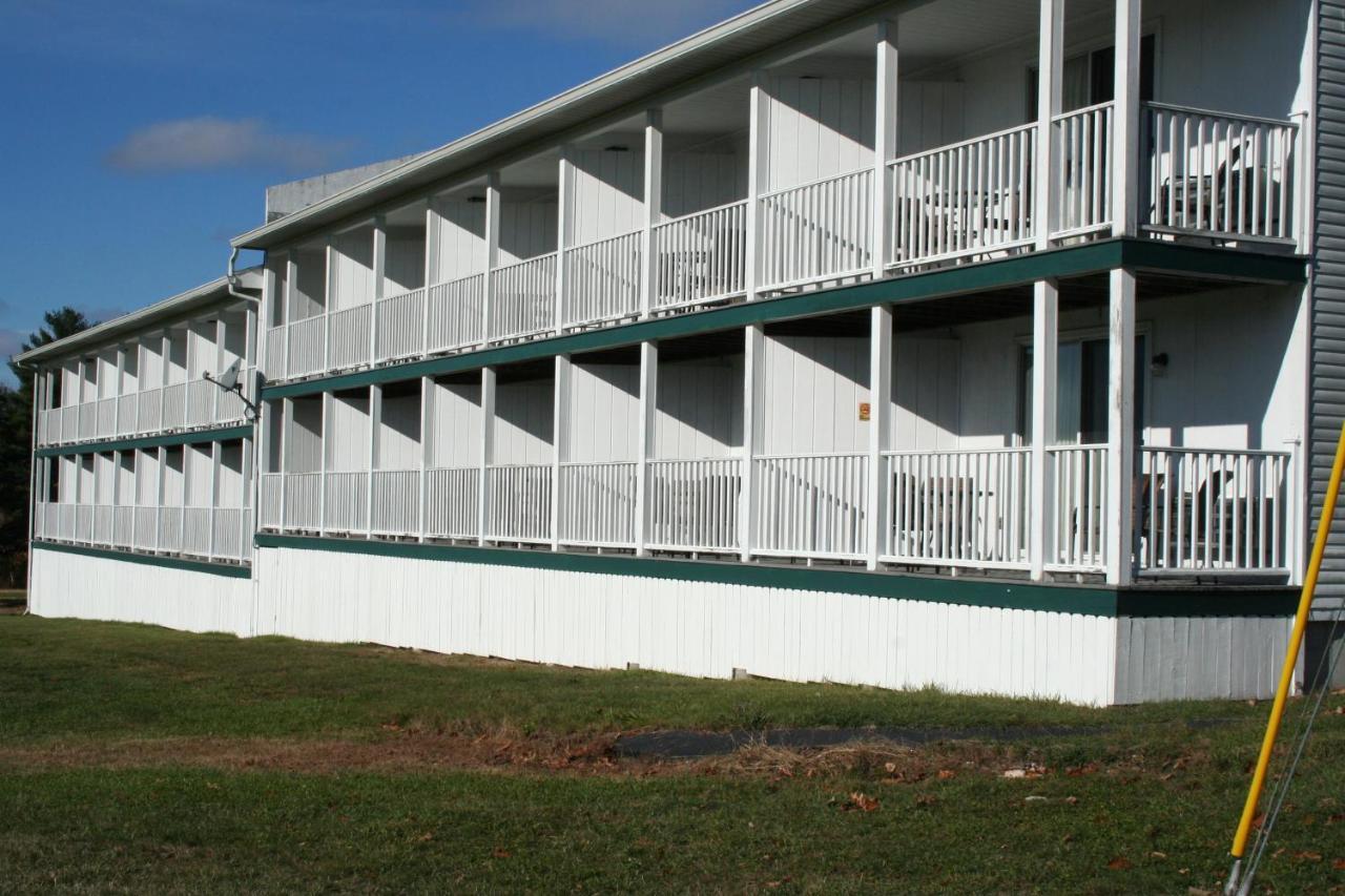 וולפבורו Windrifter Resort מראה חיצוני תמונה